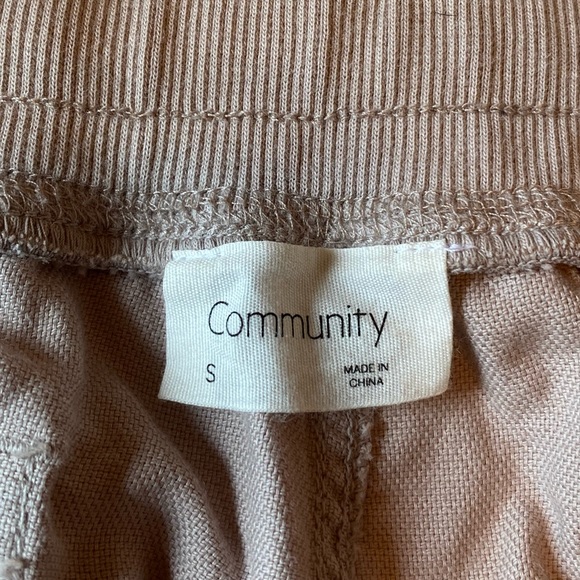 Aritiza 100% cotton shorts - Picture 3 of 5